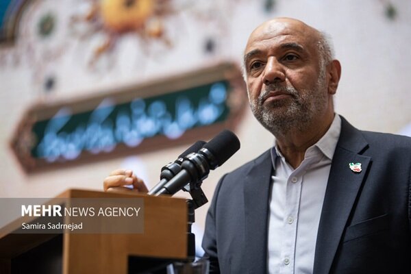 میدری: مسکن کارگری با طرح‌های نوآورانه پی‌گیری جدی می‌شود