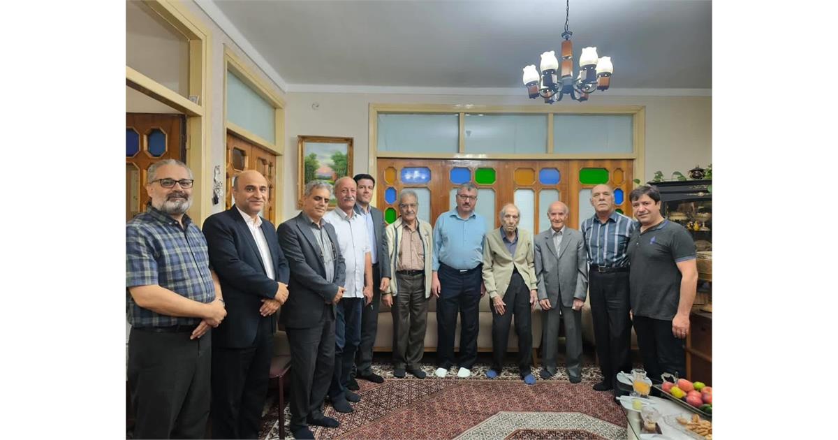 دیدار صمیمی با فرهیختگان و تجلیل از اساتید پیشکسوت در استان زنجان