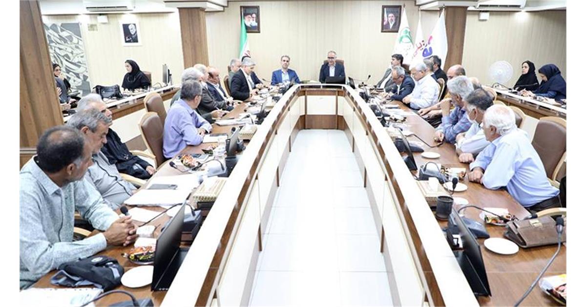 پیگیر بیمه درمان و متناسب‌سازی حقوق بازنشستگان فولاد هستیم/ دو تفاهمنامه ارائه تسهیلات رفاهی بازنشستگان فولاد به امضا رسید