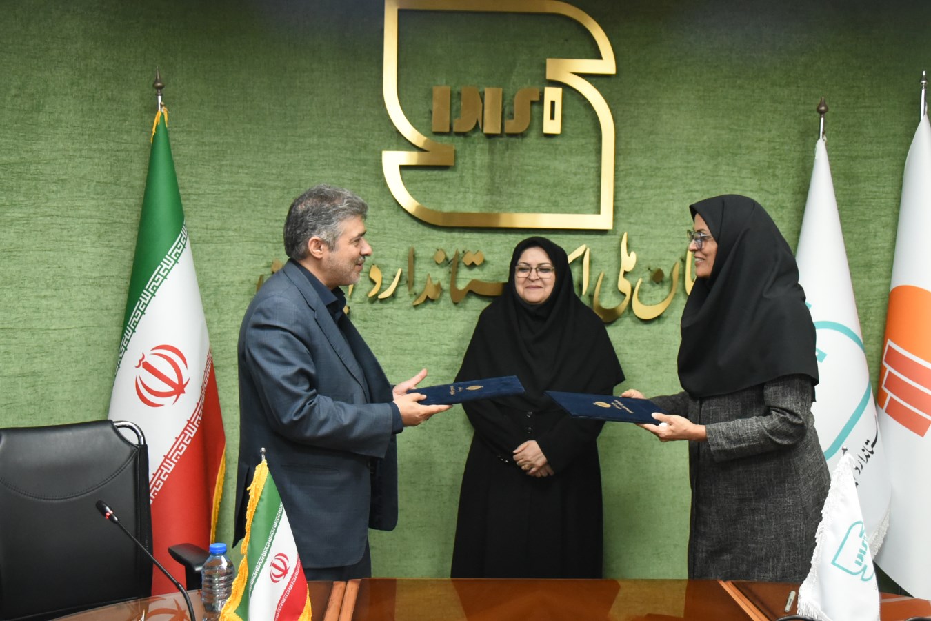 رئیس مرکز آمار ایران: هدایت، هماهنگی و استانداردسازی فرآیند تولید آمارهای رسمی ضروری است