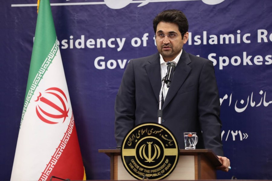 وصول مالیات متناسب با شرایط کشور عملیاتی شده است/ رشد ۵۶ درصدی درآمدهای مالیاتی؛ وصول ۱۰۷۶ هزار میلیارد تومان در نیمه نخست سال ۱۴۰۵