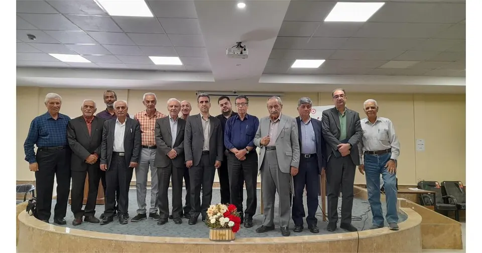 دیدار معاون توسعه مدیریت و منابع صندوق بازنشستگی کشوری با رؤسای کانون‌های بازنشستگی استان اصفهان