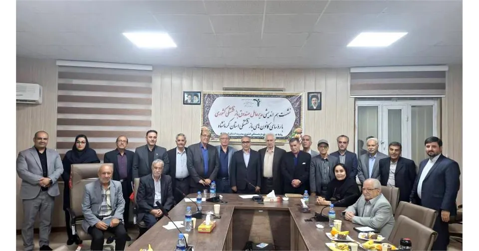 مطالبات بازنشستگان را با جدیت پی‌گیری می‌کنیم/ باقیمانده مطالبات بیمه دانا هفته آینده پرداخت می‌شود